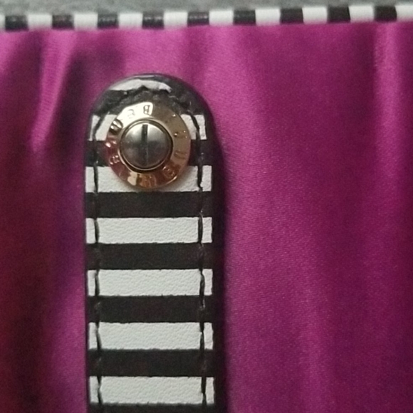 Great condition, jewelry case ,one deep and 3 smal - Picture 3 of 8